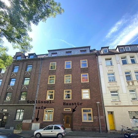 Feelslikehome - Stylische Und Zentrale Altbauwohnung Mit Terrasse&Garten Bochum Exterior foto